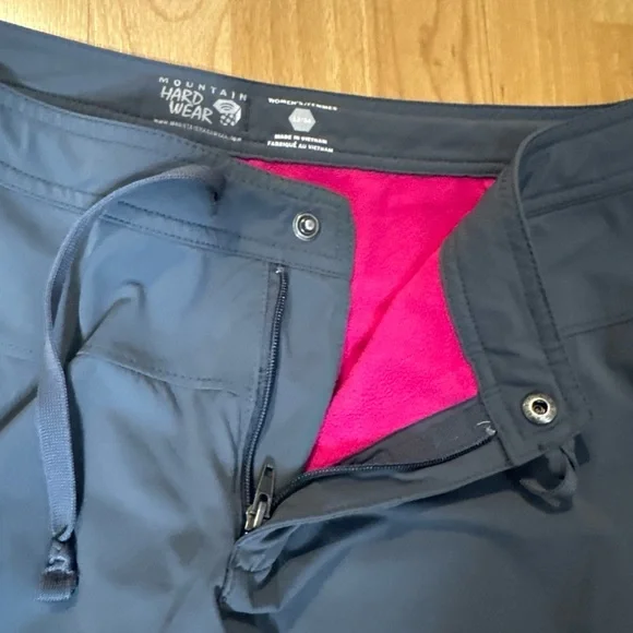 Mountain Hardwear Women's Pants in Tan and Blue - Picture 5 of 7